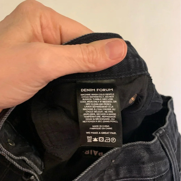 Denim forum the Joni High rise loose distressed black  jeans, size 27 - Picture 8 of 14